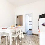 Zenith Apartmán *