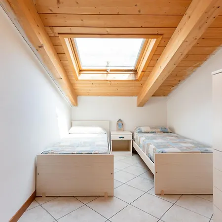 Zenith Apartment
